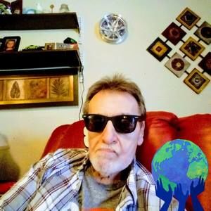 Meet your Posher, Randall